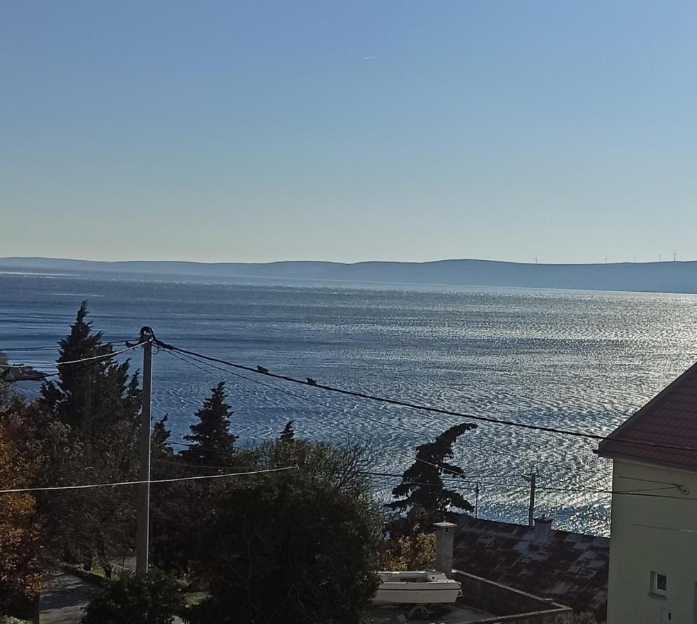 Apartments Happy Day Karlobag Εξωτερικό φωτογραφία