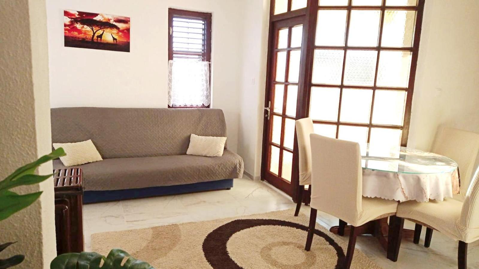 Apartments Happy Day Karlobag Εξωτερικό φωτογραφία